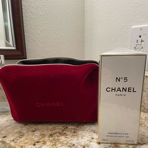 Chanel number 5 Fragments D’or Sparkling Body Gel